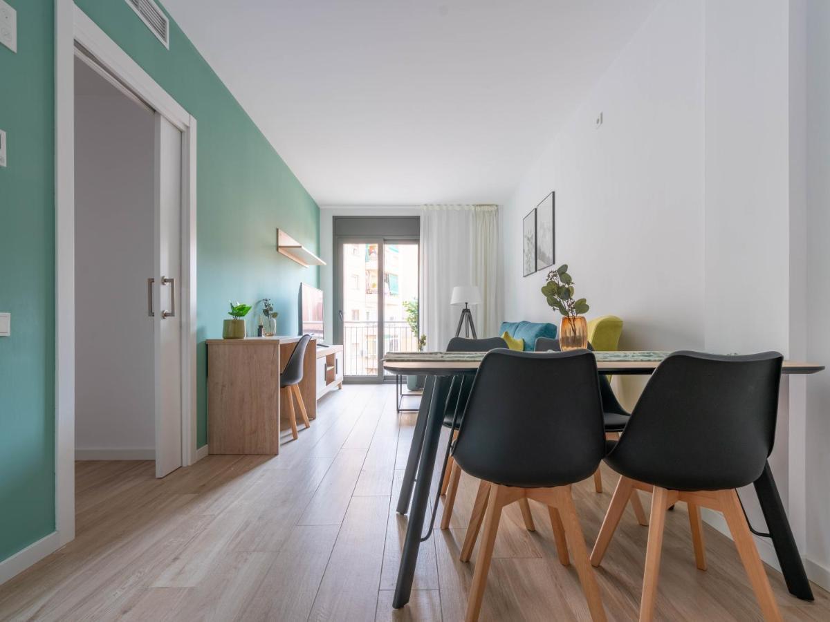 Limehome Barcelona Carrer De Besalu 90 - Estancia Temporal Eksteriør billede