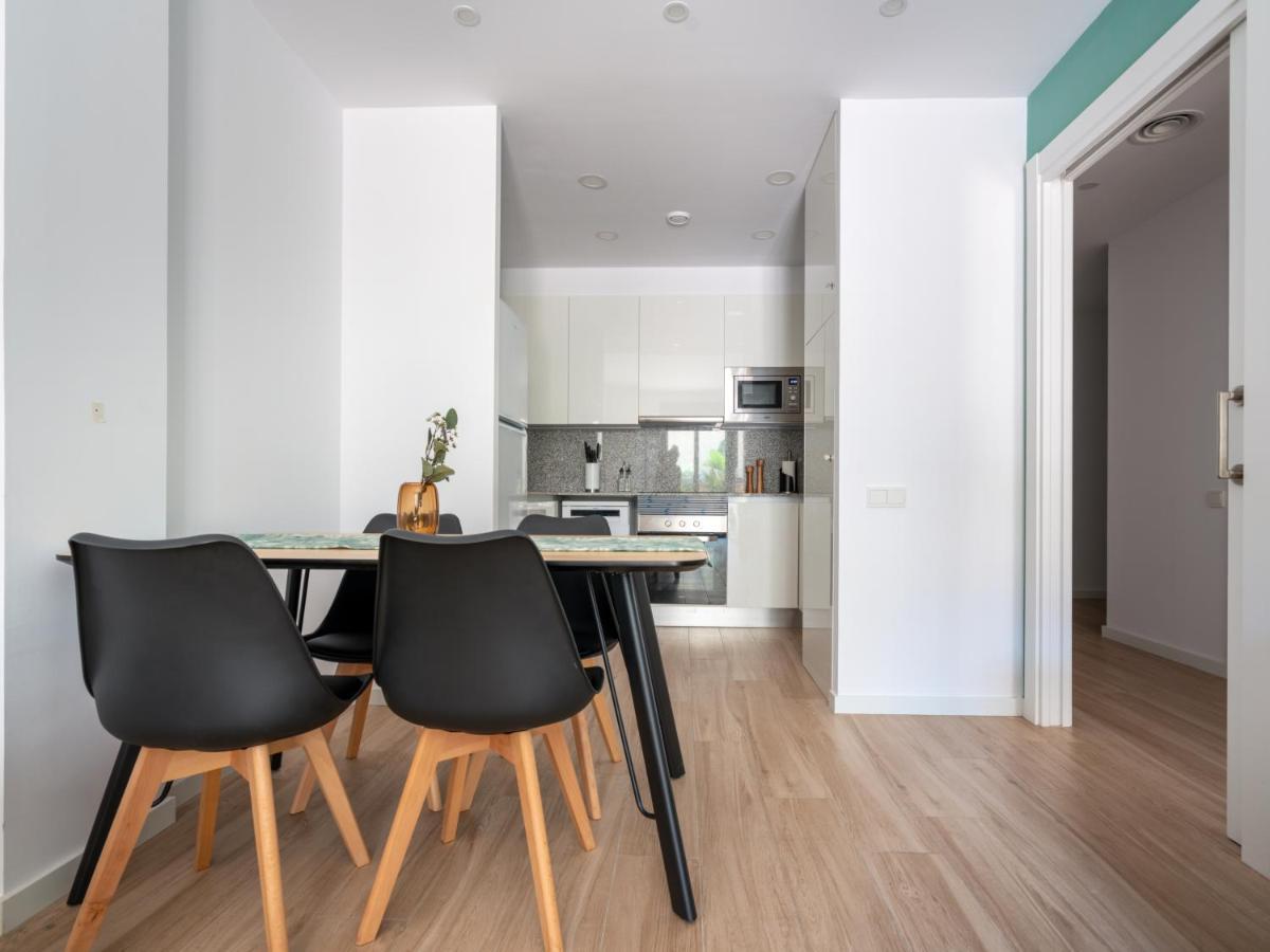 Limehome Barcelona Carrer De Besalu 90 - Estancia Temporal Eksteriør billede